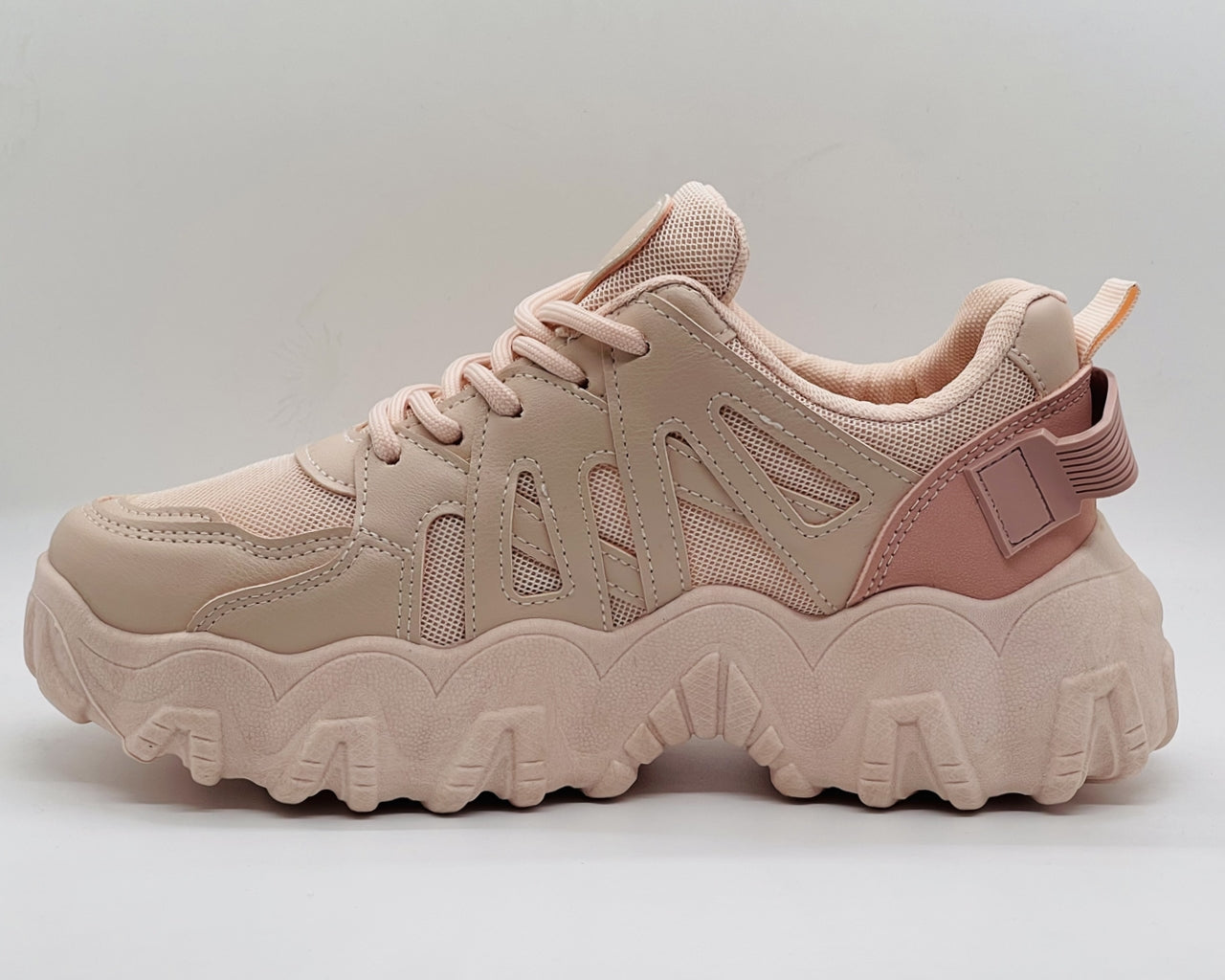 Women's 9176 Chunky Sole Lace Up Trainers