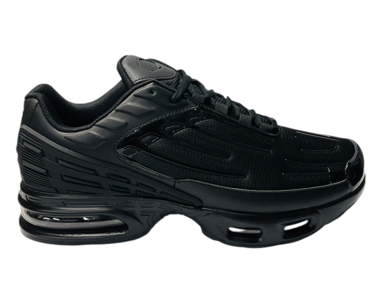 Lace Up Sports Air Cushioned Trainers