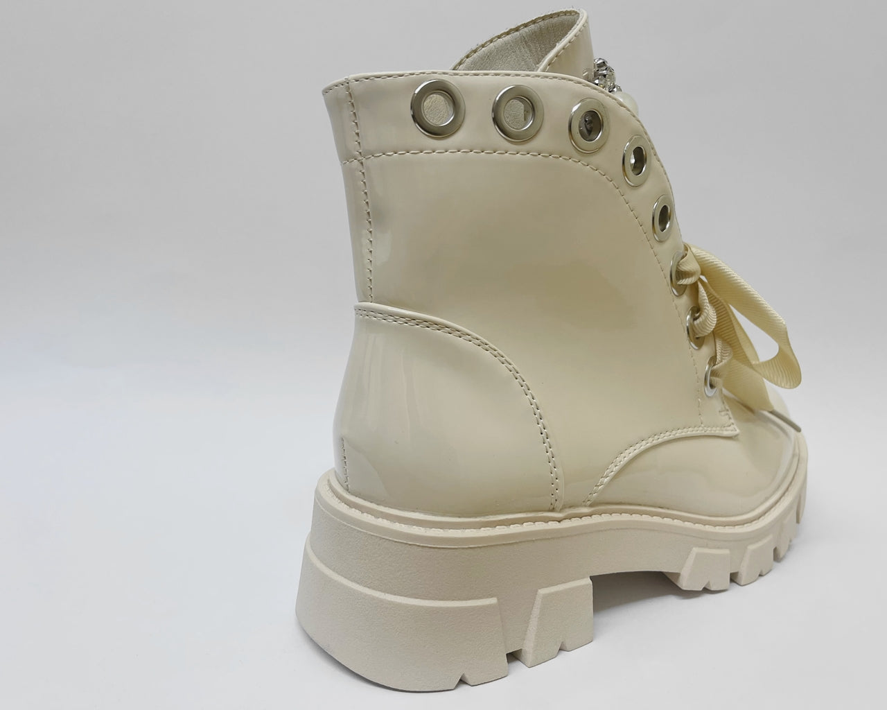 Faux Patent Leather Thick Lace Pearls Ankle Boots