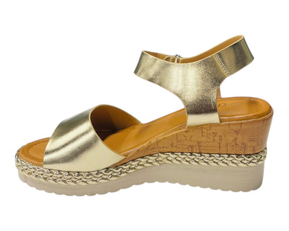 Lightweight Padded Insole Wedge Sandals