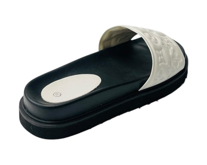 Embossed Front Strap Flat Sliders